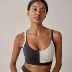 Brassière De Sport Medley Maintien Modéré Pour Femmes Black Limba