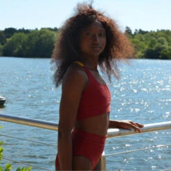 Brassière Multisport Femme Bordeaux Ajustable Ecoresponsable -Magasin D'Articles De Sport brassiere multisport femme bordeaux ajustable ecoresponsable 3