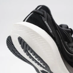 CHAUSSURES DE RUNNING FEMME SAUCONY TRIUMPH 20 NOIR -Magasin D'Articles De Sport chaussures de running femme saucony triumph 20 noir 3