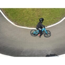 Pantalon Vélo Petit Sapin Enfant 7 Pantalon Vélo Petit Sapin Enfant -Magasin D'Articles De Sport pantalon velo petit sapin enfant 3