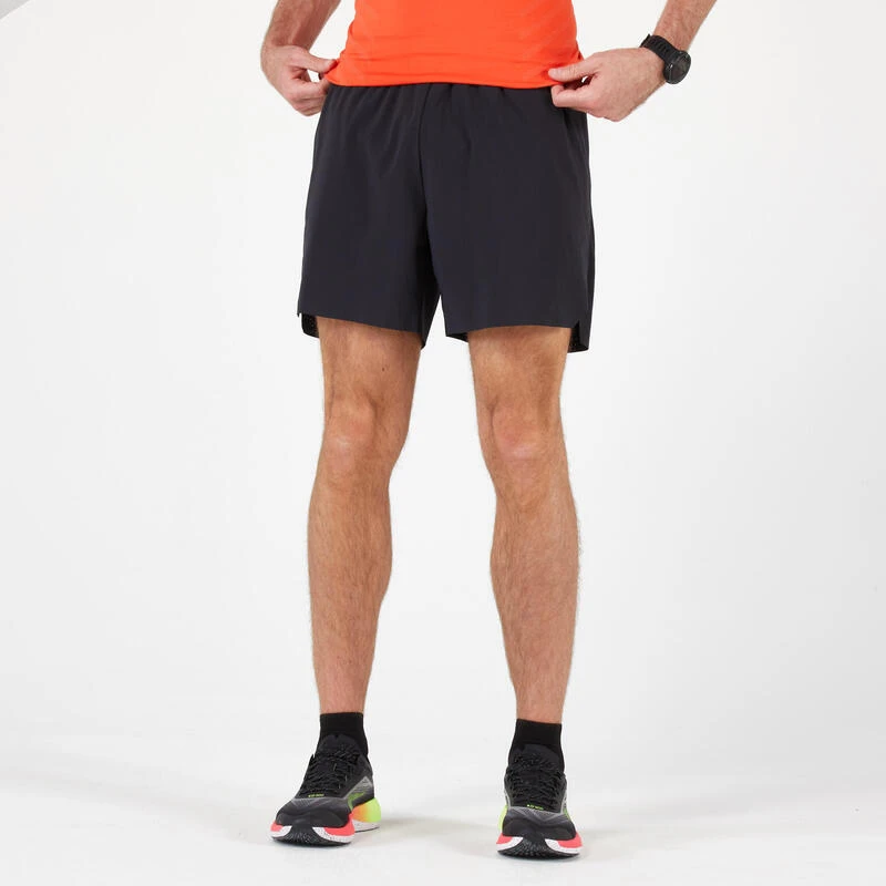 SHORT RUNNING HOMME LEGER KIPRUN LIGHT NOIR 1 SHORT RUNNING HOMME LEGER KIPRUN LIGHT NOIR