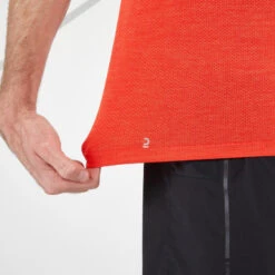 T-SHIRT RUNNING HOMME RESPIRANT KIPRUN CARE ROUGE EDITION LIMITEE -Magasin D'Articles De Sport t shirt running homme respirant kiprun care rouge edition limitee 4