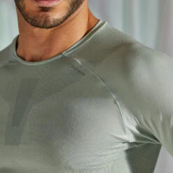 T-SHIRT RUNNING HOMME RESPIRANT KIPRUN SKINCARE VERT EDITION LIMITEE -Magasin D'Articles De Sport t shirt running homme respirant kiprun skincare vert edition limitee 3